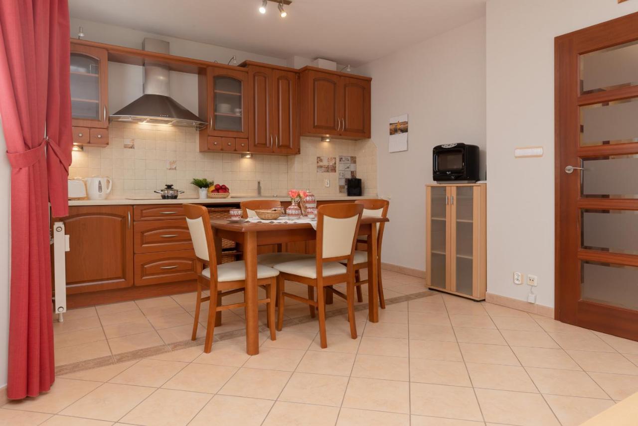 Pejzażowa Apartment Metro Wilanowska Mokotów by Renters Warszawa Zewnętrze zdjęcie